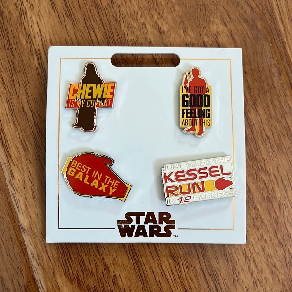 Disneyland star wars pins